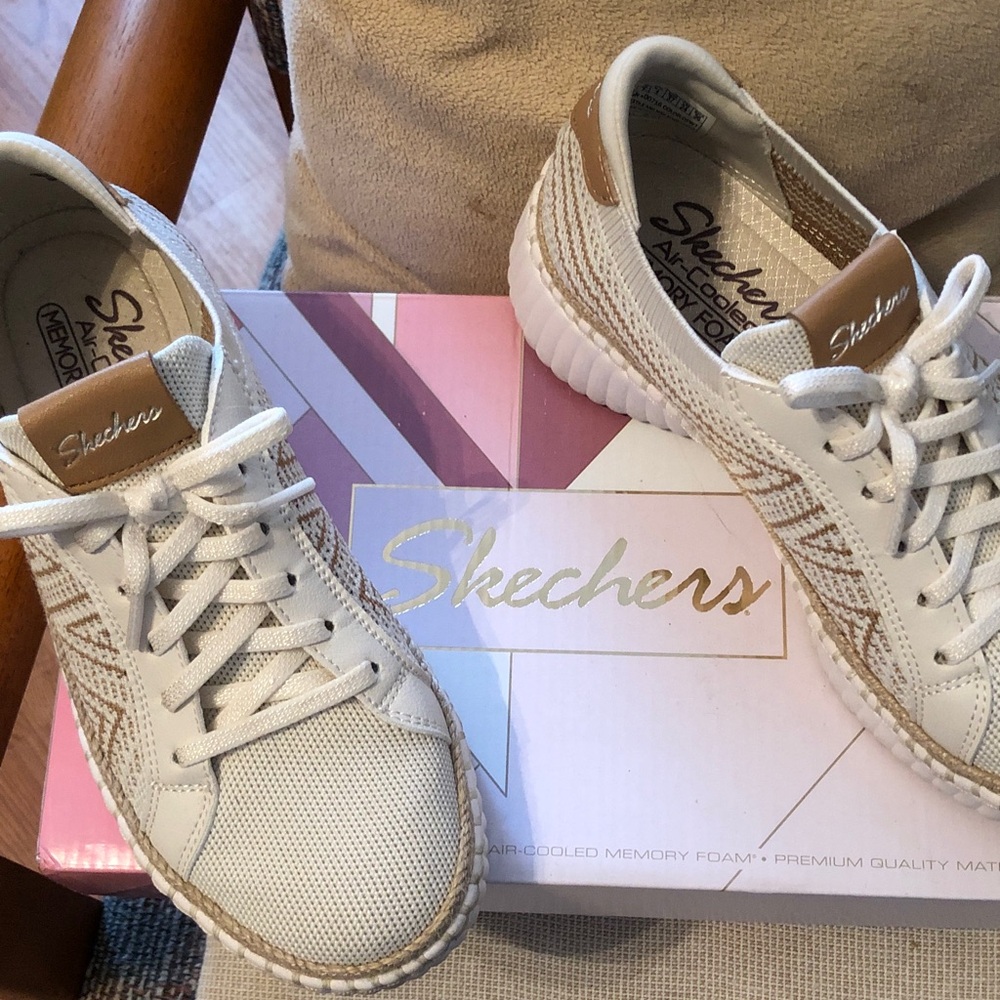 Skechers Women's White and Brown Sneakers